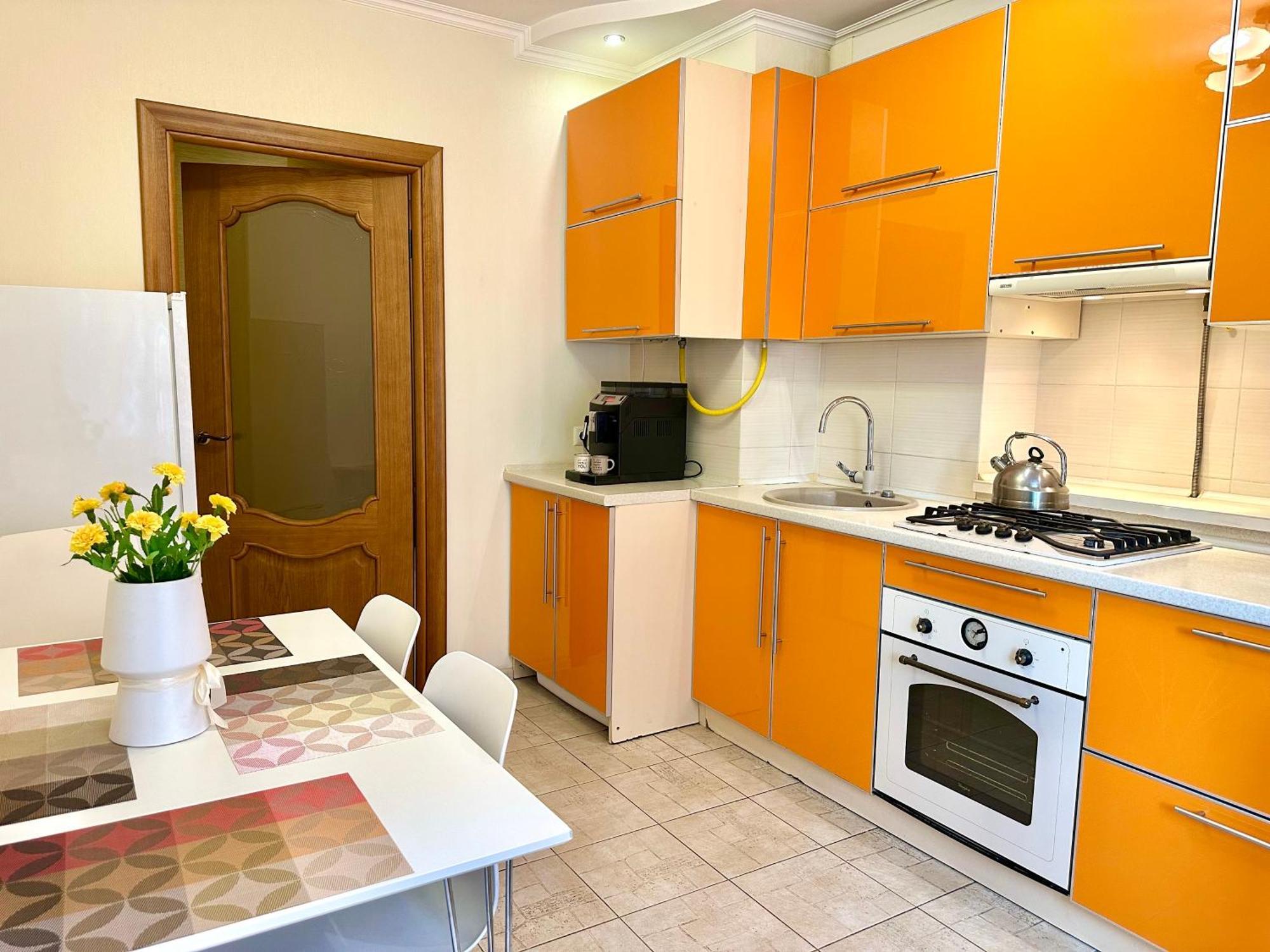 Apartments With A Coffee Machine In The City Center, Near A Park And Zlata Plaza Riwne Exterior foto